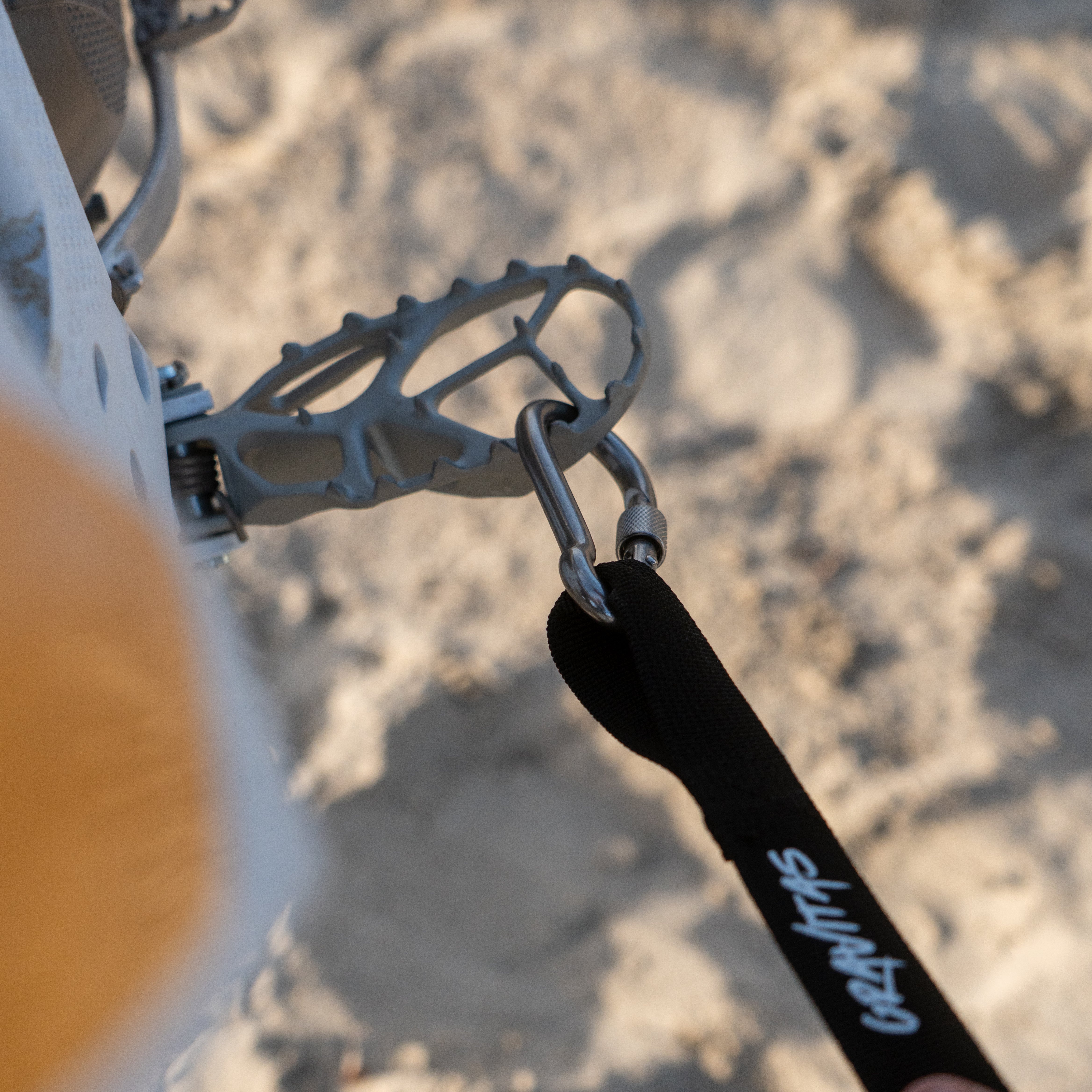 TRAIL TOW STRAP