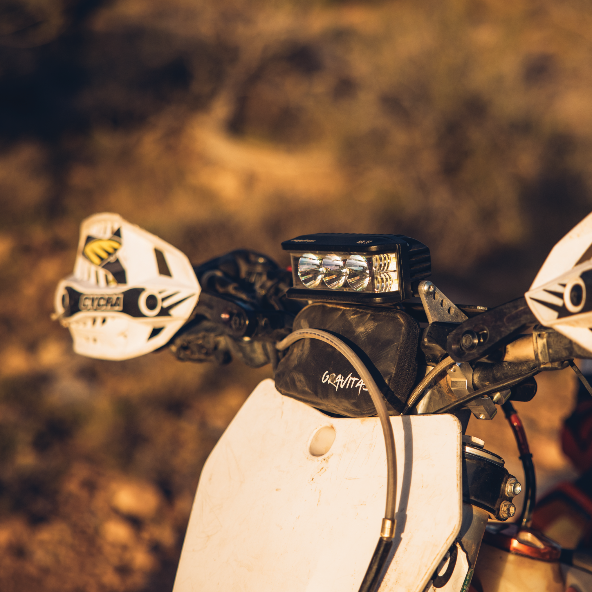 MX37 HANDLEBAR LIGHT